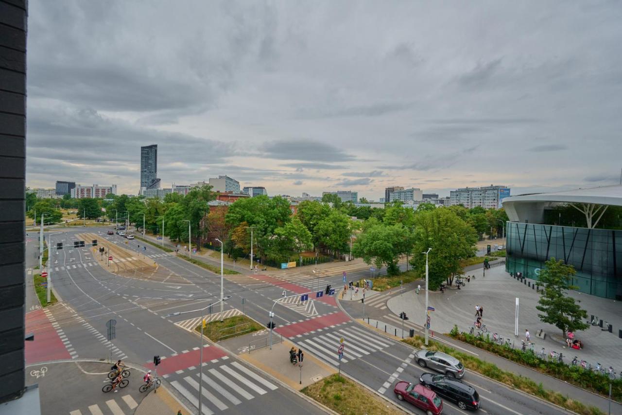 Wroclavia Apartments Dyrekcyjna By Noclegi Renters ヴロツワフ エクステリア 写真
