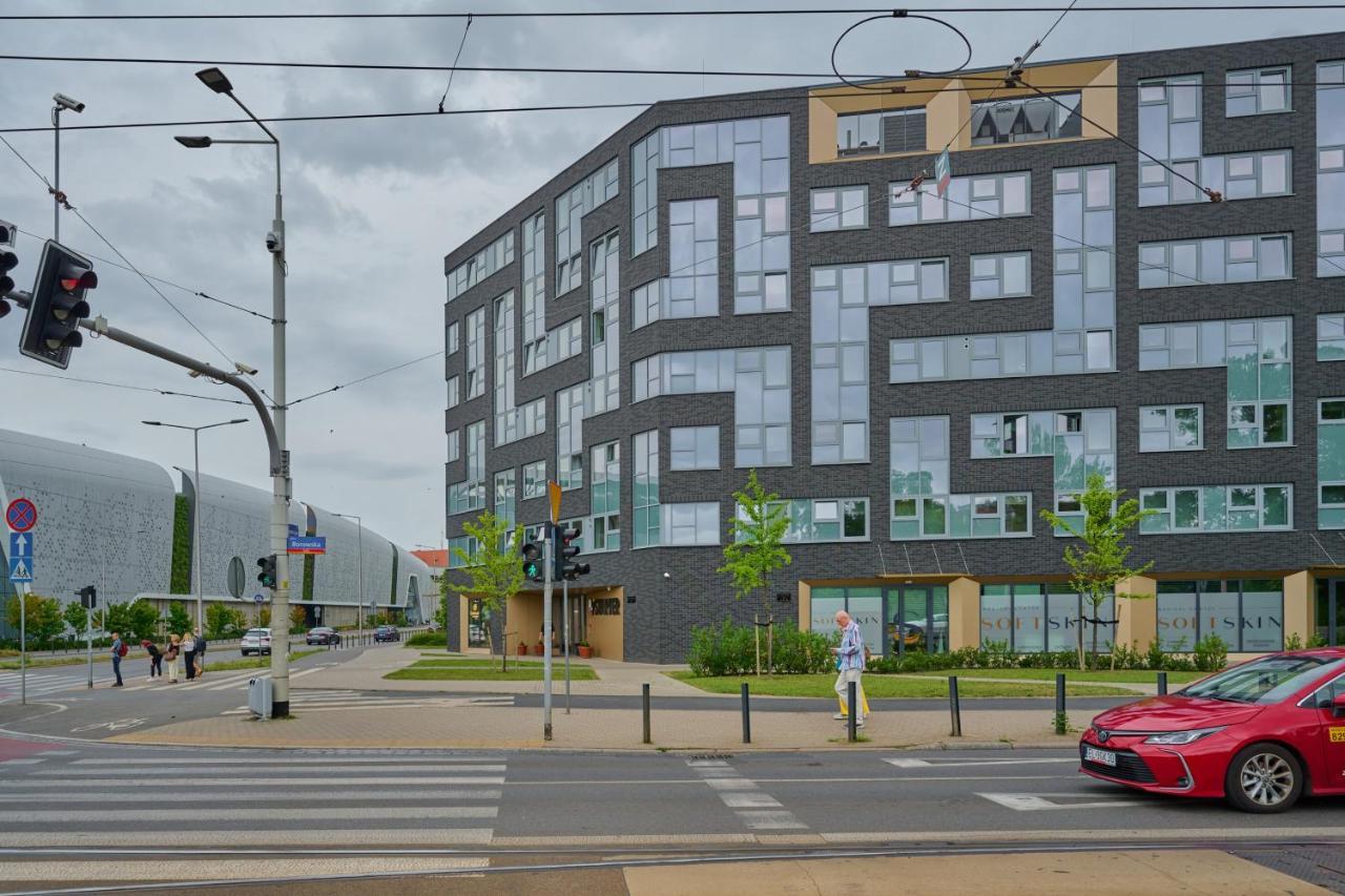 Wroclavia Apartments Dyrekcyjna By Noclegi Renters ヴロツワフ エクステリア 写真