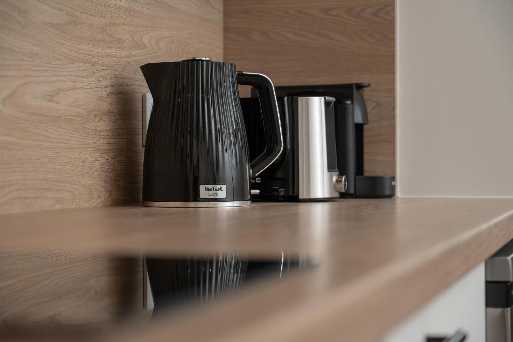 Wroclavia Apartments Dyrekcyjna By Noclegi Renters ヴロツワフ エクステリア 写真