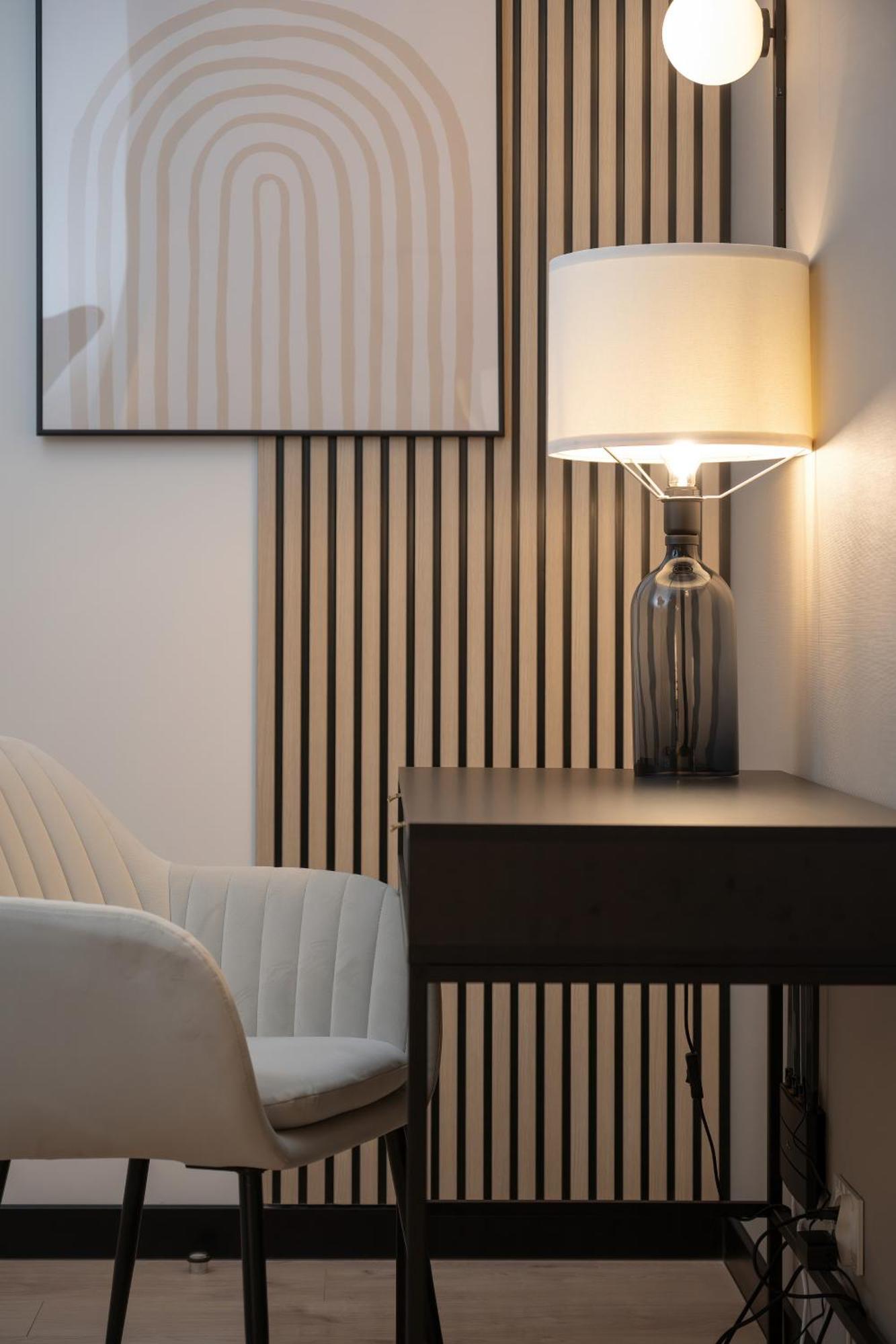 Wroclavia Apartments Dyrekcyjna By Noclegi Renters ヴロツワフ エクステリア 写真